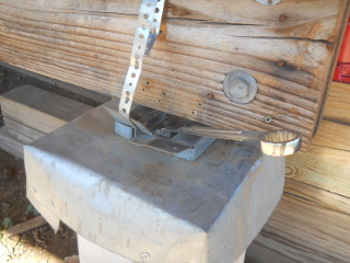 Loosening Pier Bracket