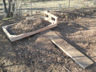 Sifting Mulch on Hugelkultur Garden Bed