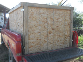 Truck Bed Mulch Carrier with Removable Back