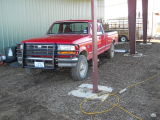 Landscaping Mulch Under North Lean-to Complete