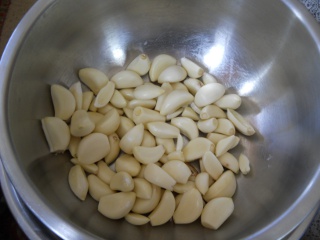 Preserving Garlic - Peeled Garlic Cloves