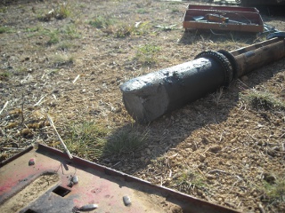 Farmall 806 Tractor Broken Axle