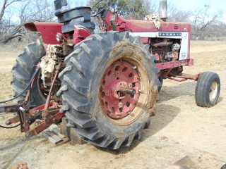 Farmall 806 Tractor Axle Replaced and Wheel Installed