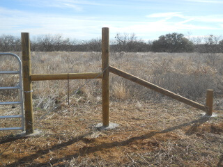 Twisted Wire End Post Bracing